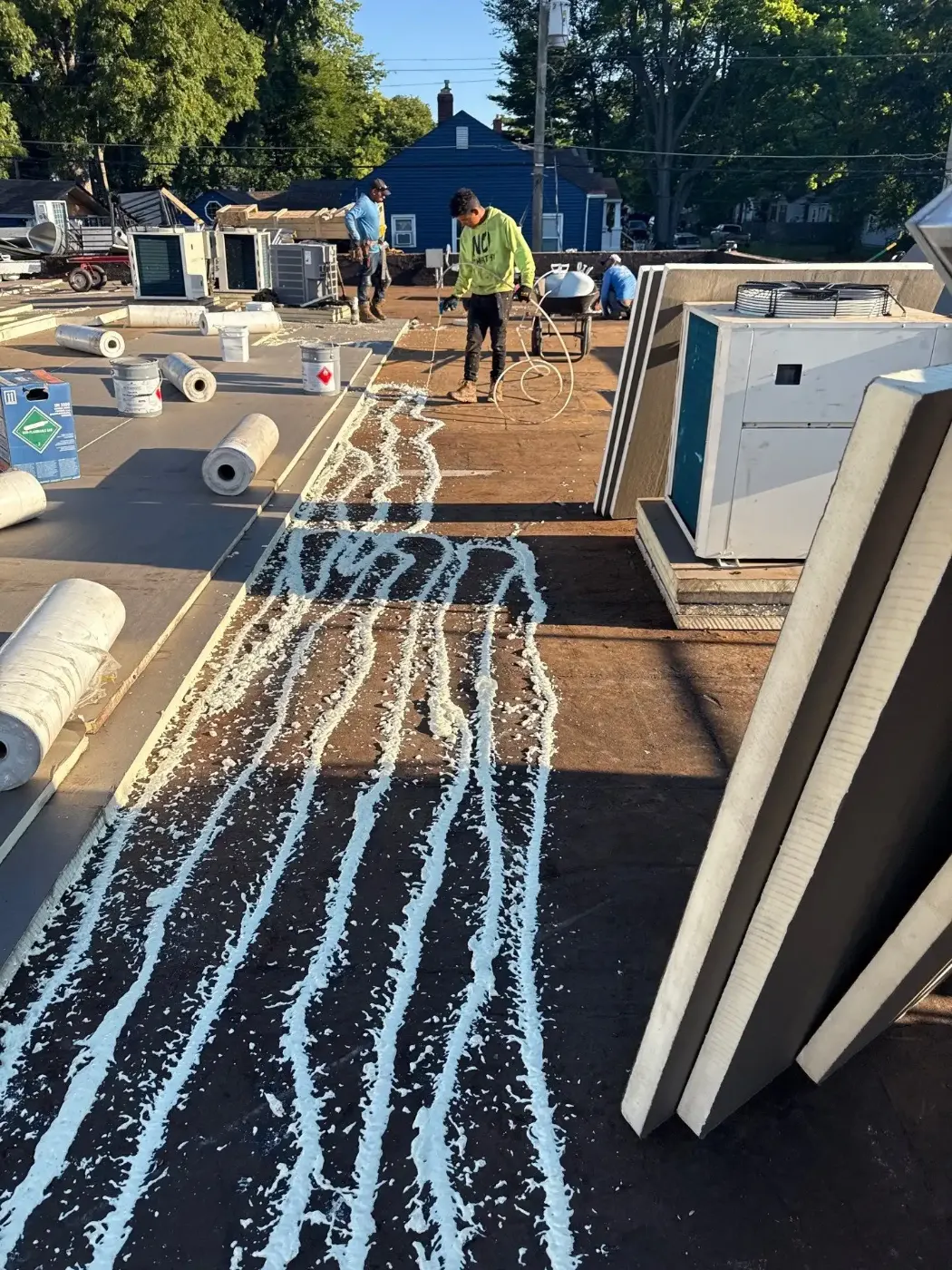 Manufacturer-certified roof installation in Sellersburg